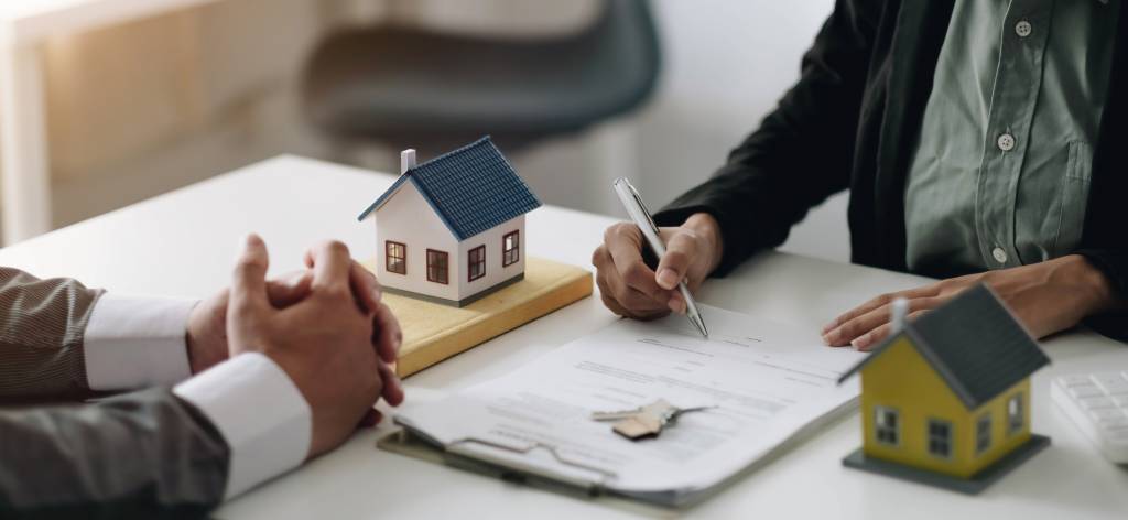 prêt projet immobilier banque crédit comparateur établissement bancaire emprunt comparatif meilleur prix moins cher compte