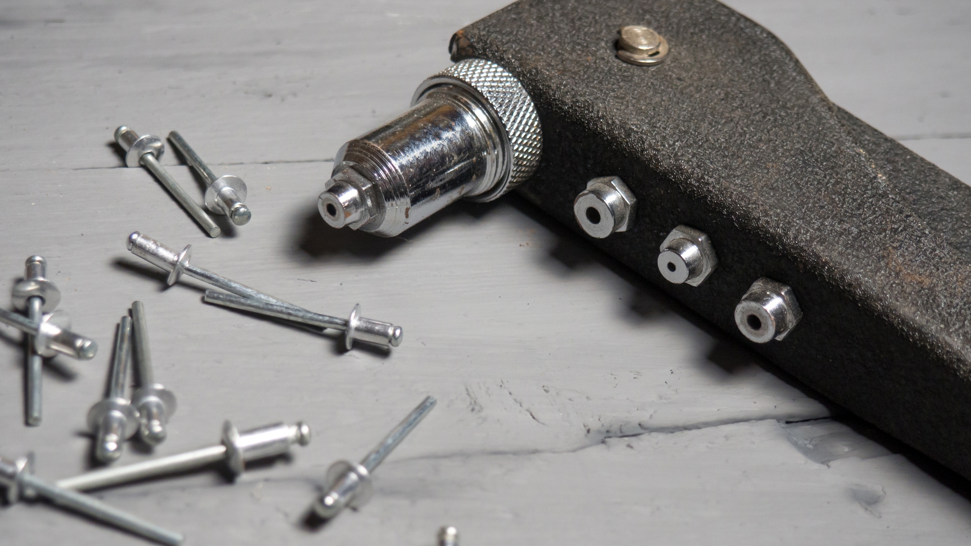 rivets-bricolage