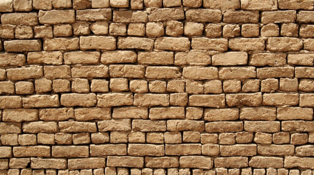 mur de brique traditionnel en terre crue