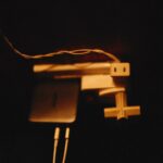 découvrez les normes électriques essentielles pour garantir la sécurité et la conformité dans vos installations électriques.