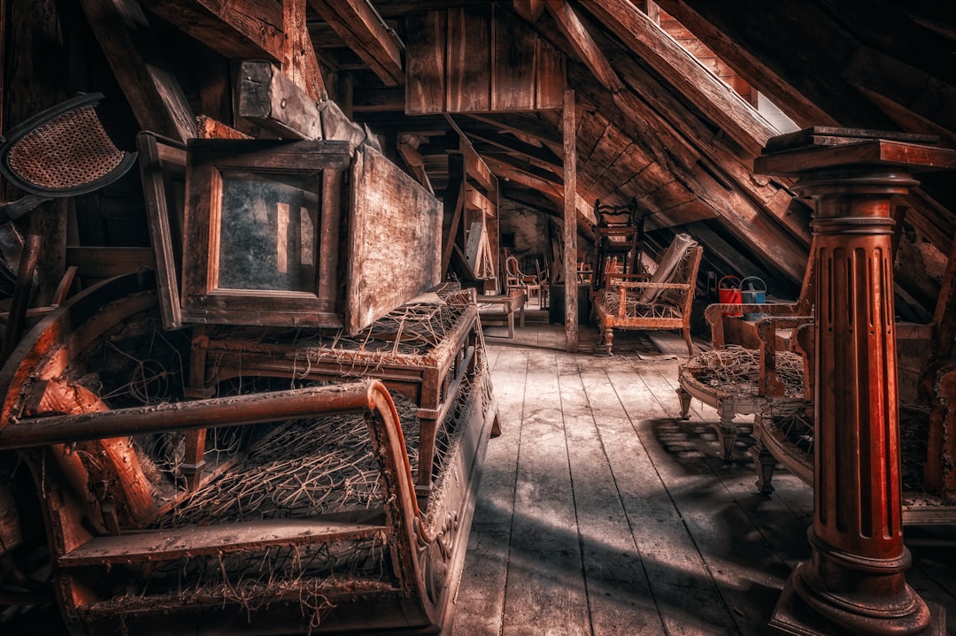 découvrez tout sur les combles : aménagement, isolation et conseils pratiques pour optimiser votre espace sous toiture.